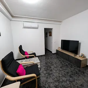 https://economicmalagarooms.es-andalucia.com